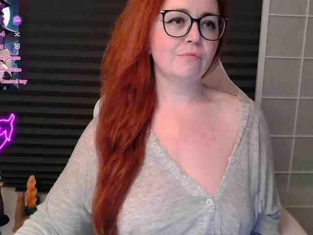NicoleBunny24 webcam