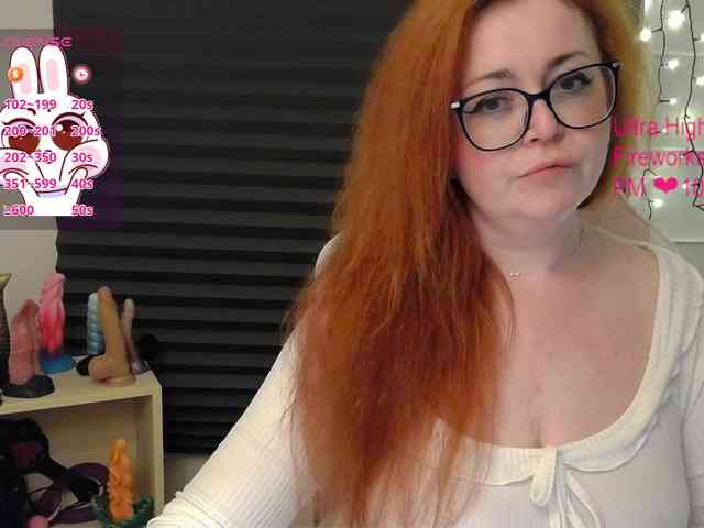 NicoleBunny24 webcam