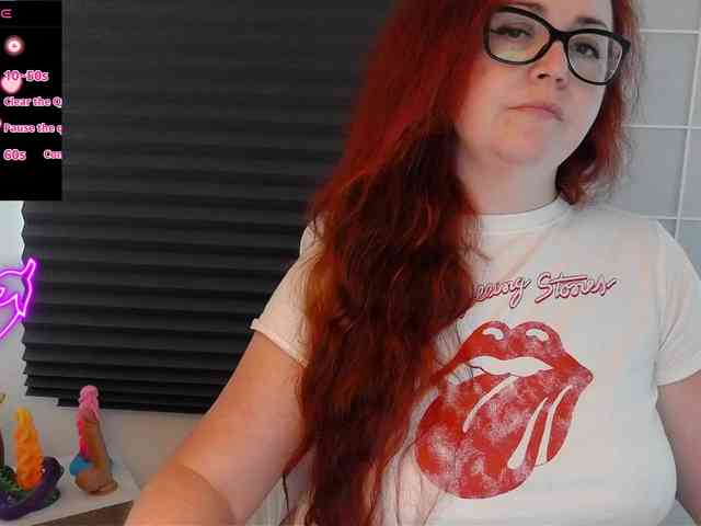 NicoleBunny24 webcam