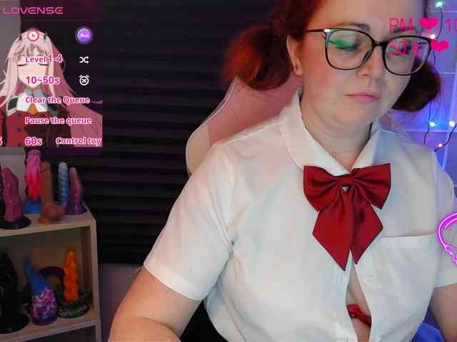 NicoleBunny24 webcam