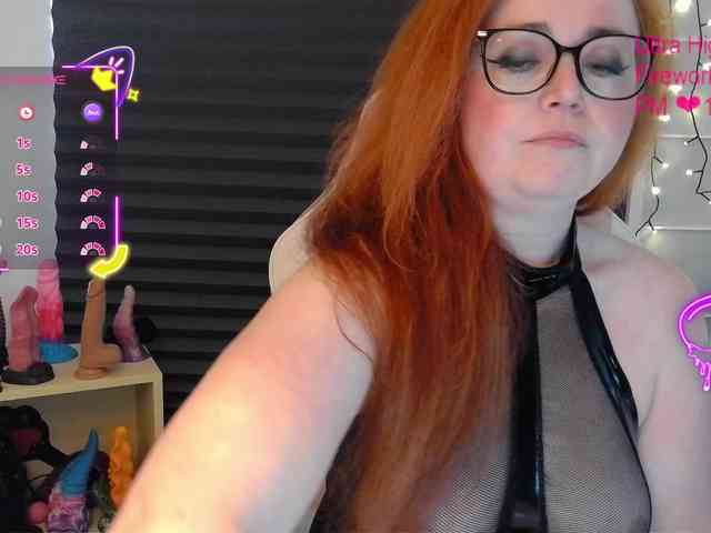 NicoleBunny24 webcam