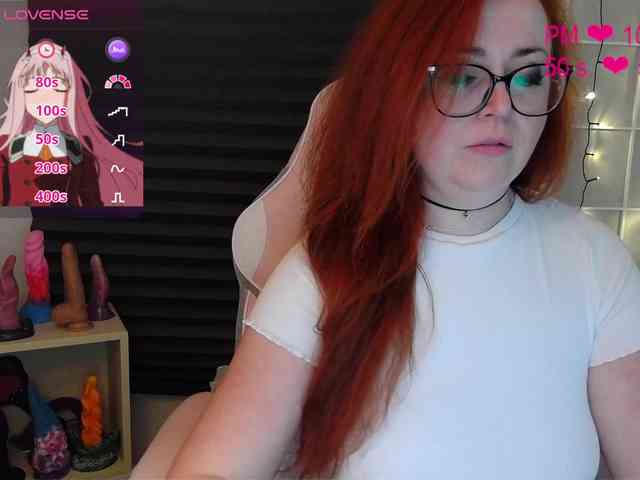 NicoleBunny24 webcam