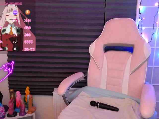 NicoleBunny24 webcam