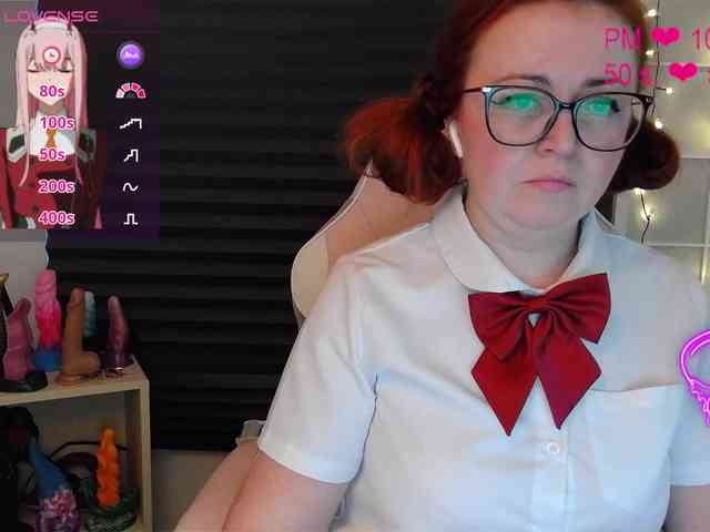 NicoleBunny24 webcam