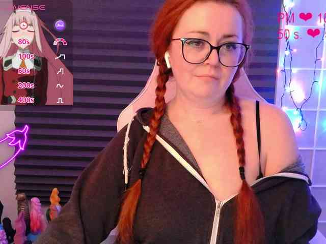 NicoleBunny24 webcam