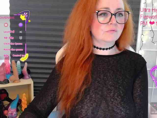 NicoleBunny24 webcam