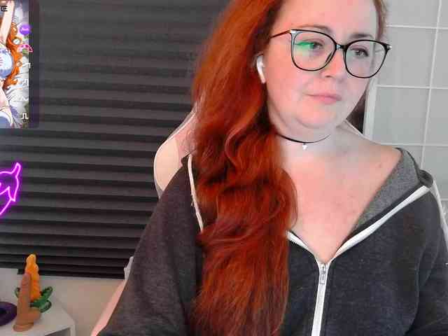 NicoleBunny24 webcam