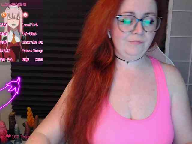 NicoleBunny24 webcam