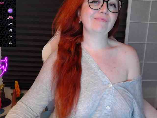 NicoleBunny24 webcam