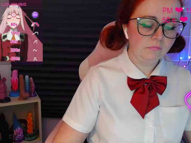 NicoleBunny24 webcam