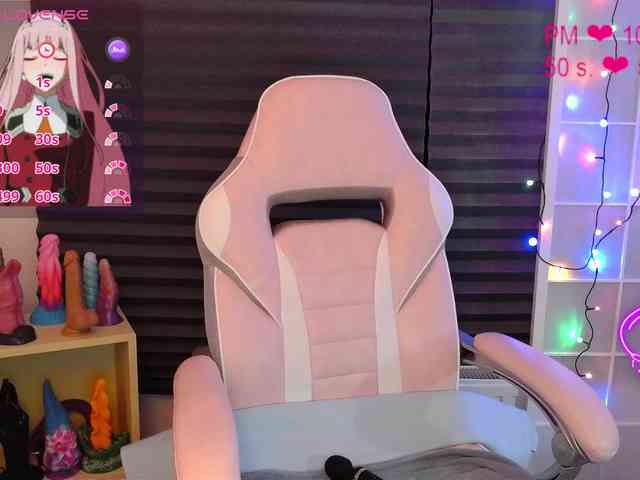 NicoleBunny24 webcam