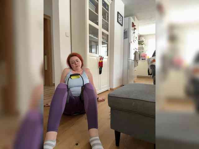 NicoleBunny24 webcam