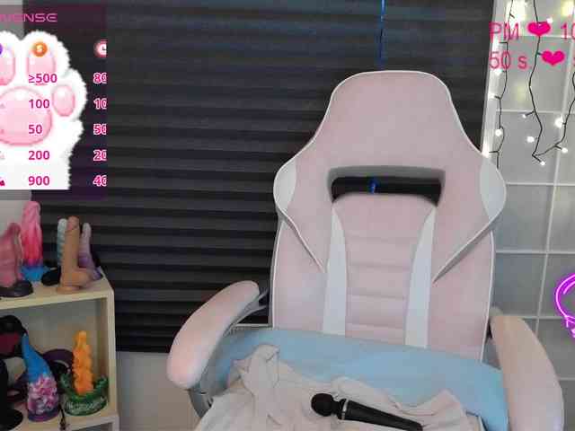 NicoleBunny24 webcam