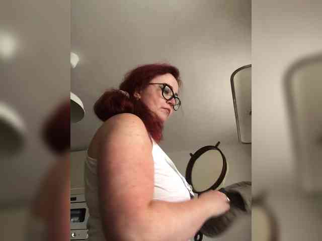 NicoleBunny24 webcam