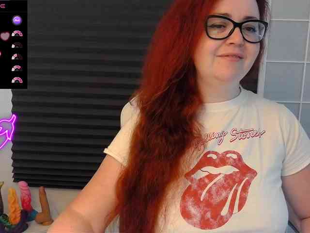 NicoleBunny24 webcam