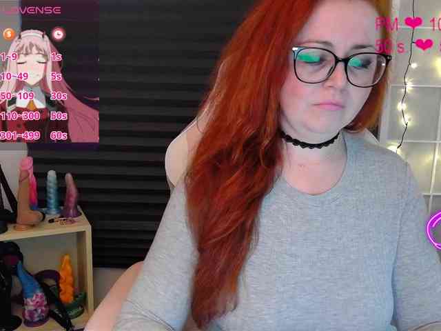 NicoleBunny24 webcam