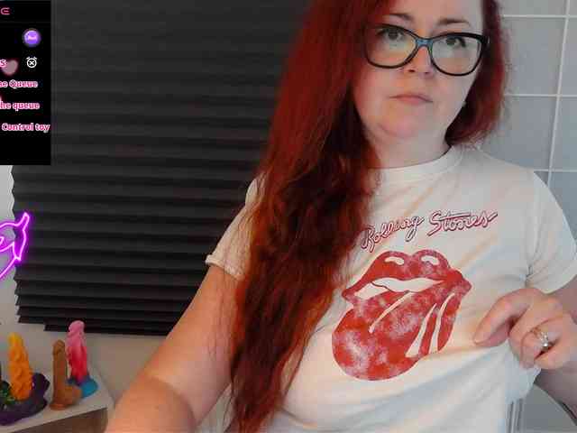 NicoleBunny24 webcam