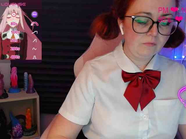 NicoleBunny24 webcam