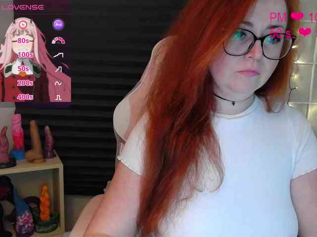 NicoleBunny24 webcam