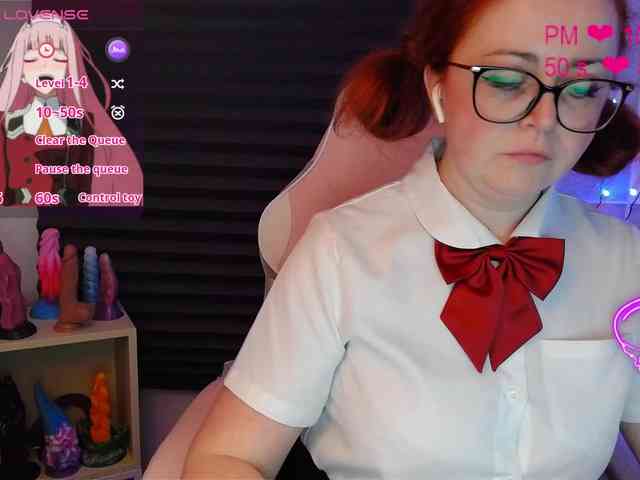NicoleBunny24 webcam