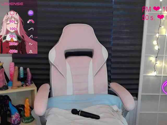 NicoleBunny24 webcam