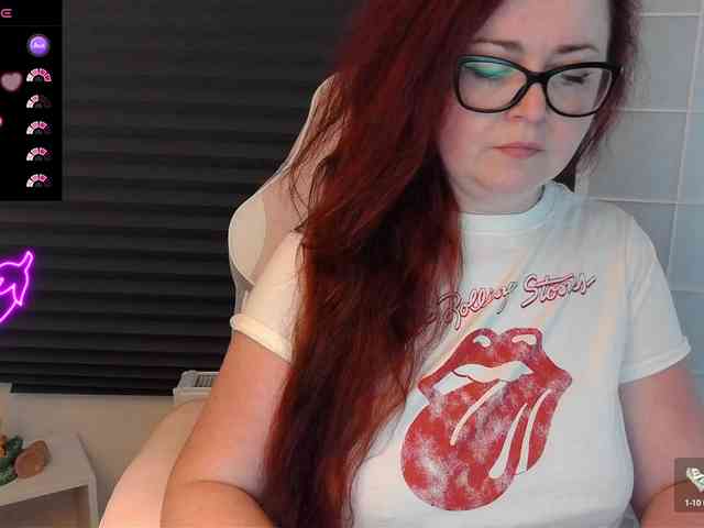 NicoleBunny24 webcam
