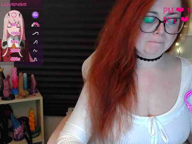 NicoleBunny24 webcam