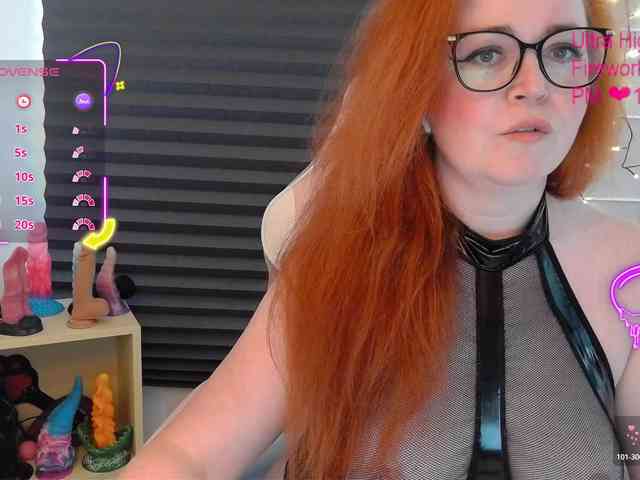 NicoleBunny24 webcam