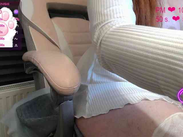 NicoleBunny24 webcam