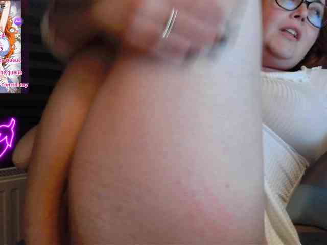 NicoleBunny24 webcam