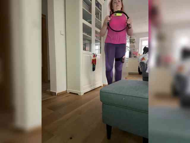 NicoleBunny24 webcam