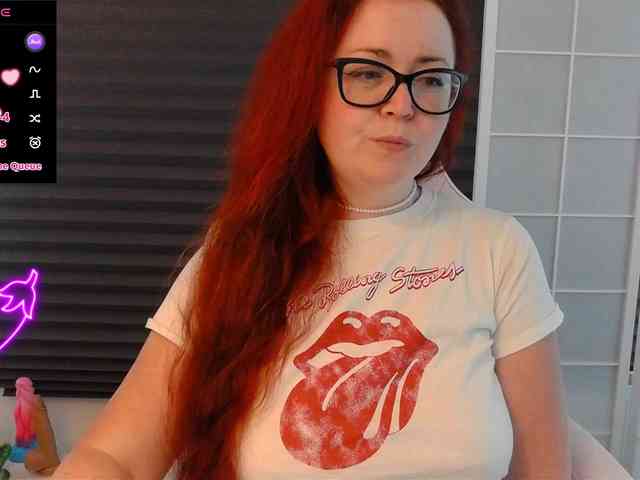 NicoleBunny24 webcam