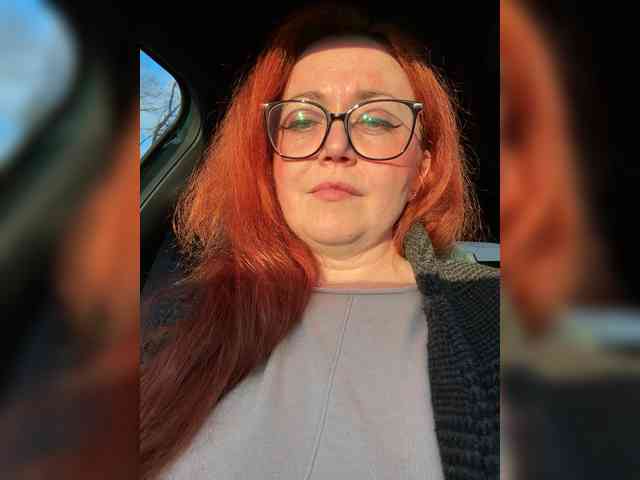 NicoleBunny24 webcam