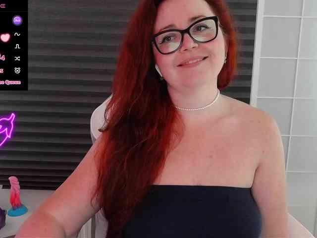 NicoleBunny24 webcam