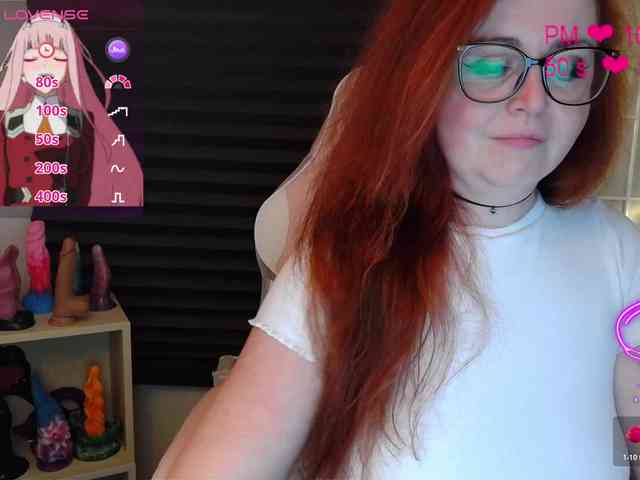 NicoleBunny24 webcam