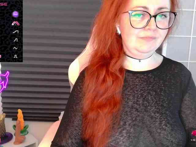 NicoleBunny24 webcam