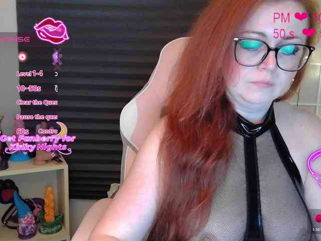 NicoleBunny24 webcam