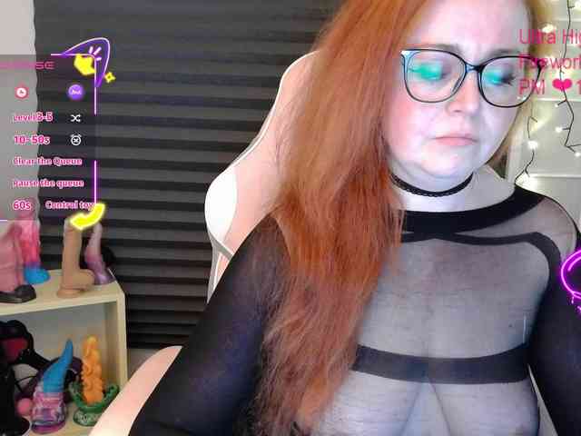 NicoleBunny24 webcam