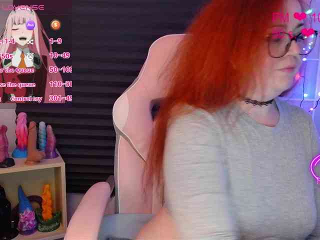NicoleBunny24 webcam