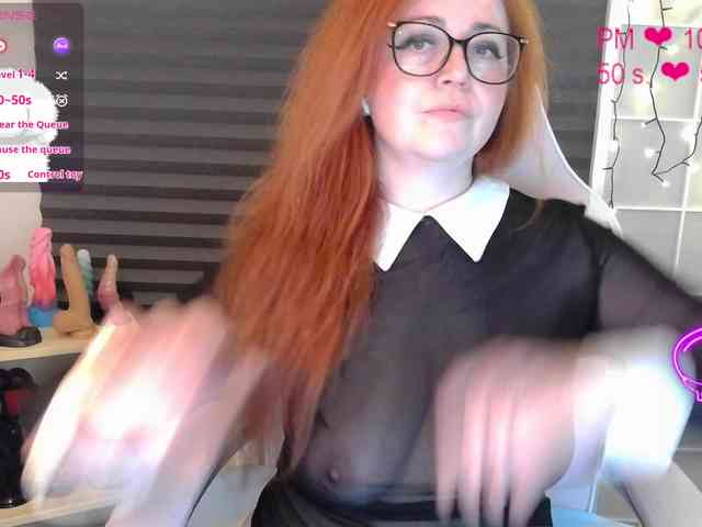 NicoleBunny24 webcam