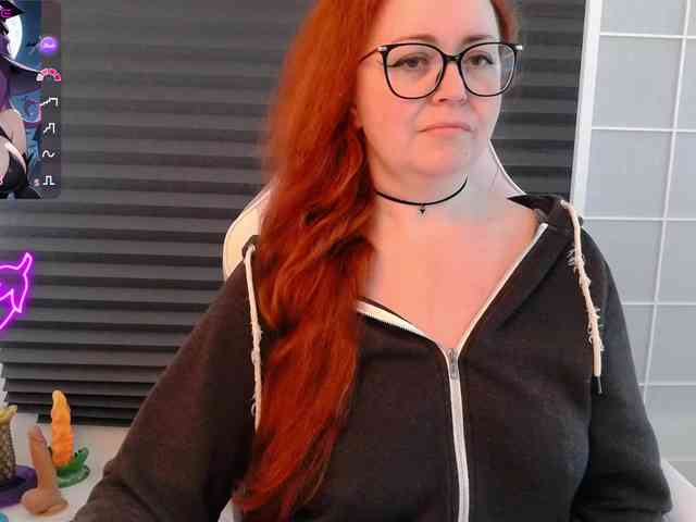 NicoleBunny24 webcam