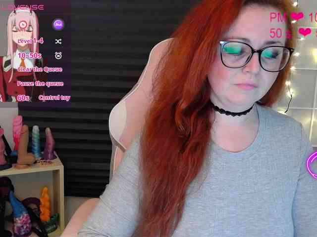 NicoleBunny24 webcam