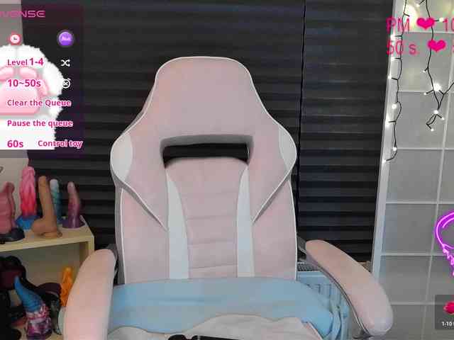 NicoleBunny24 webcam