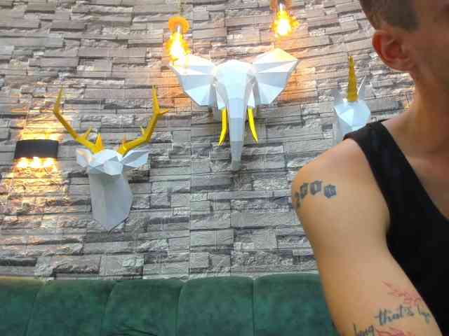 MikexWhite MikexWhite