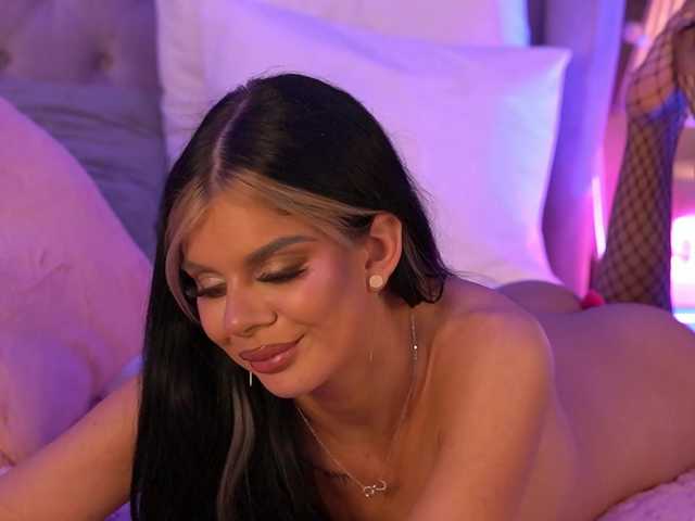 AriellSweety's BongaCams show and profile