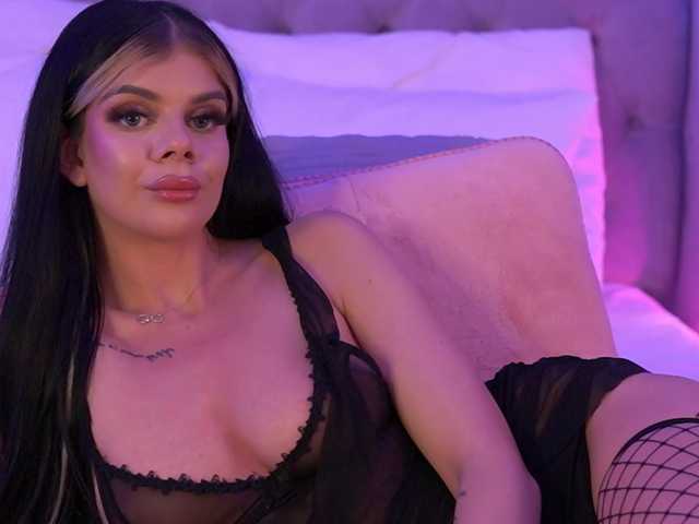 AriellSweety's BongaCams show and profile