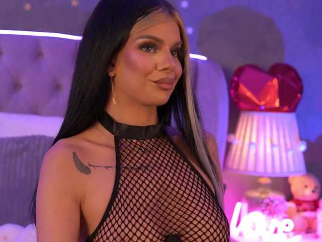 AriellSweety's BongaCams show and profile