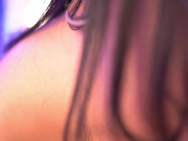 AriellSweety's BongaCams show and profile