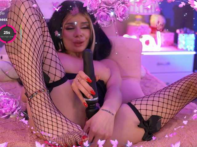 AriellSweety's BongaCams show and profile