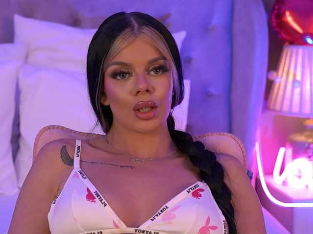 BongaCams AriellSweety is Freechat AriellSweety — For this special night my pussy :love has some favorite tips to get wet :horny : 111, 123, 222. Make me feel you. Just for you: 699 for 4 minutes, 999 for 10 minutes. :love :jerking